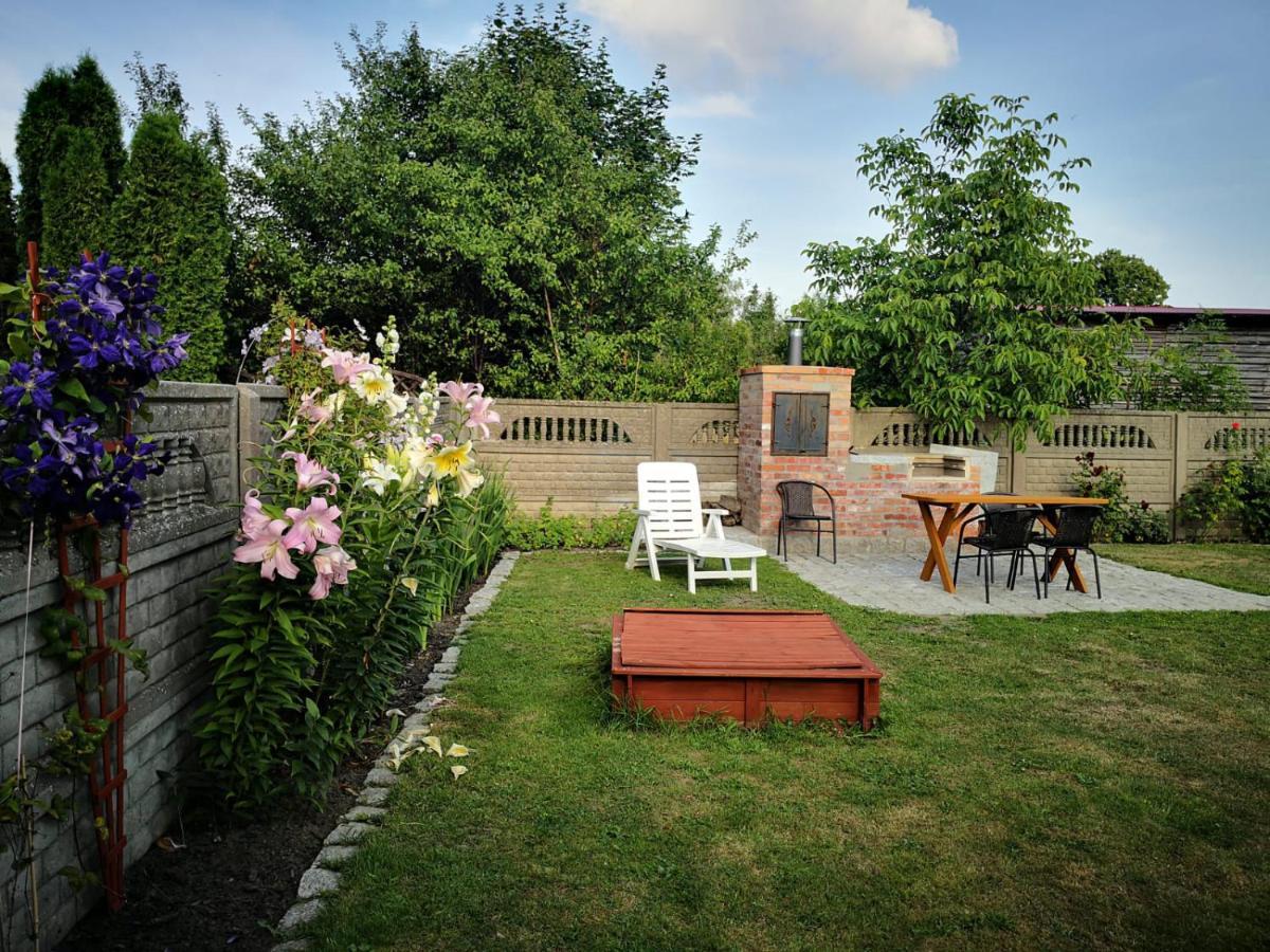 Ferienwohnung Malwa Jezierzany Exterior foto